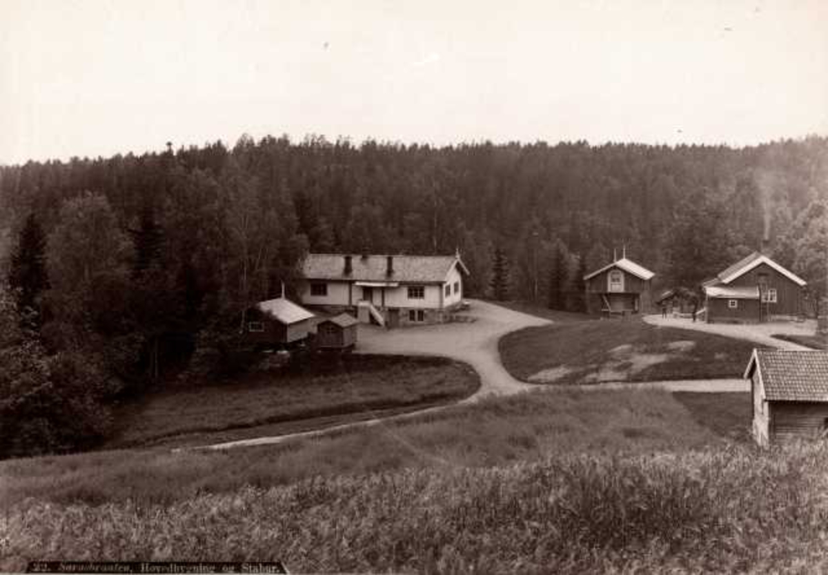 Axel Lindahl, Sarabråten, Østmarka, Oslo. Hovedbygning og stabbur.
