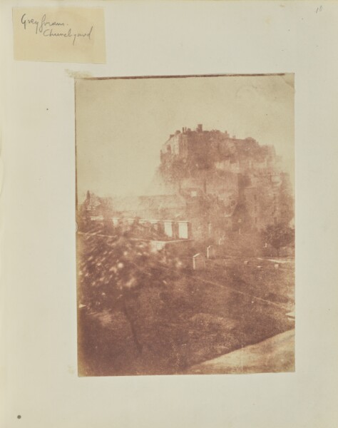 Hill & Adamson, [Greyfriars' Churchyard]