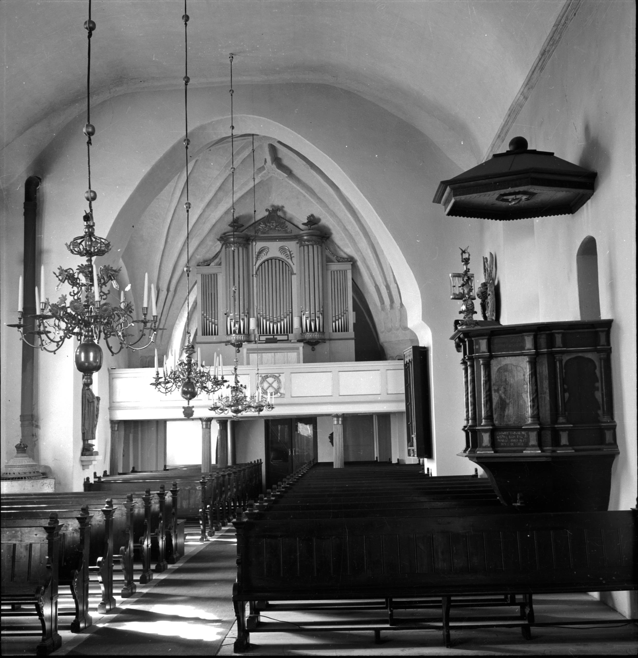 Ivar Schnell, Gåsinge kyrka