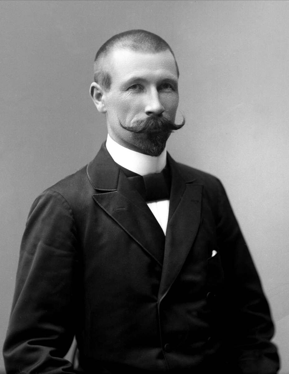 Gustav Borgen, NFB.02677