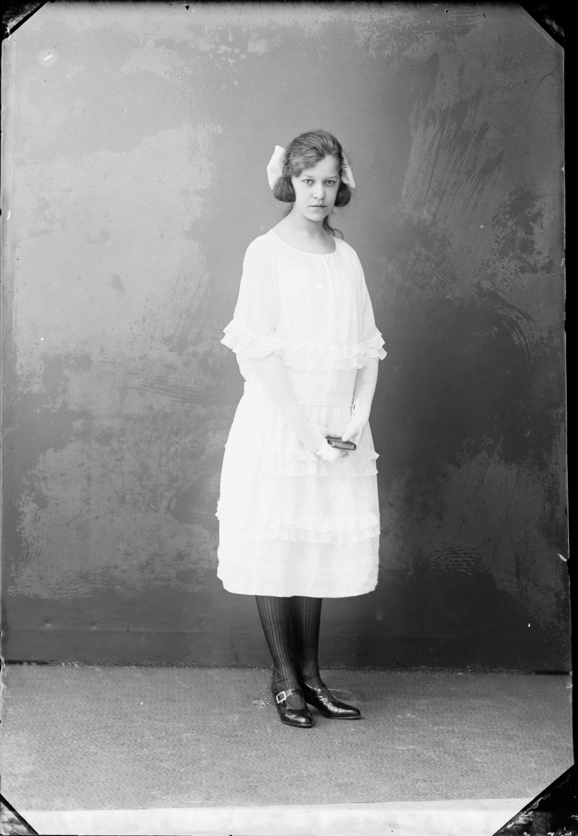Skötsner-Edhlund, Asta Johansson från Östhammar, Uppland 1924