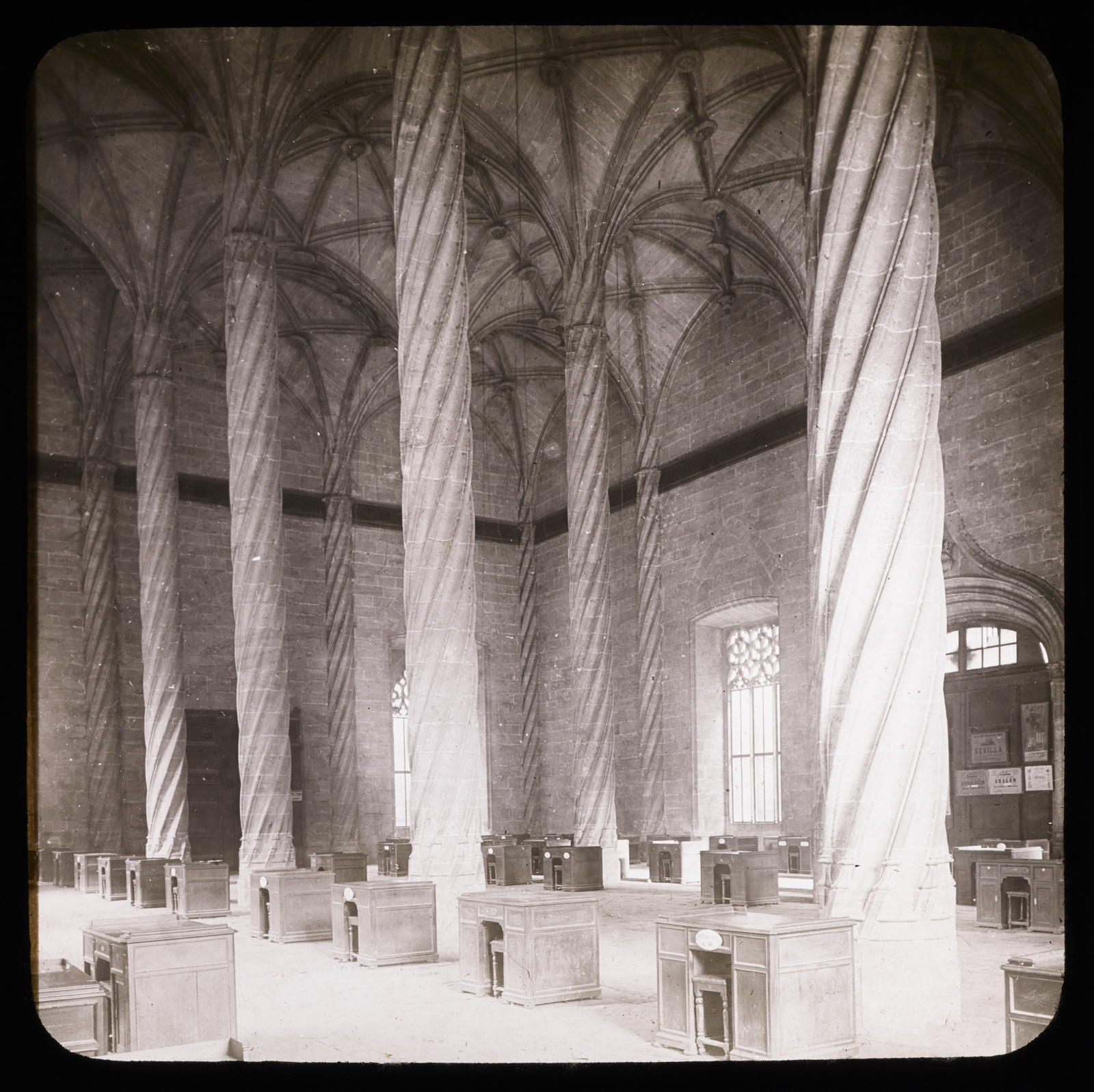 Desconegut, Valence. La Lonja de la Seda. Interieur Mazo, E.