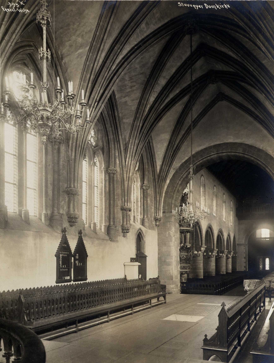 Anders Beer Wilse, Kirkeinteriør med prekestol, Stavanger domkirke, Stavanger, Rogaland.