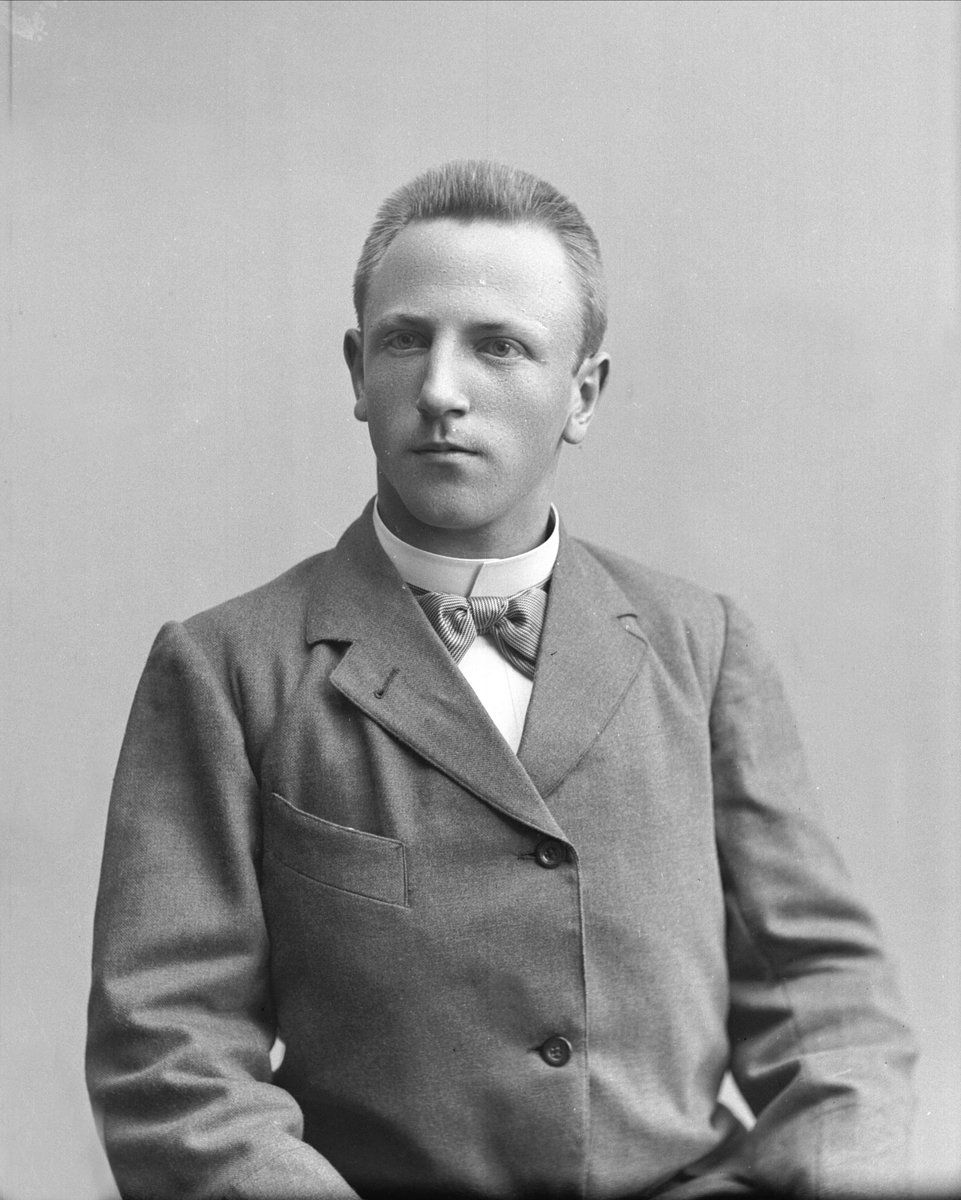 Gustav Borgen, NFB.30104