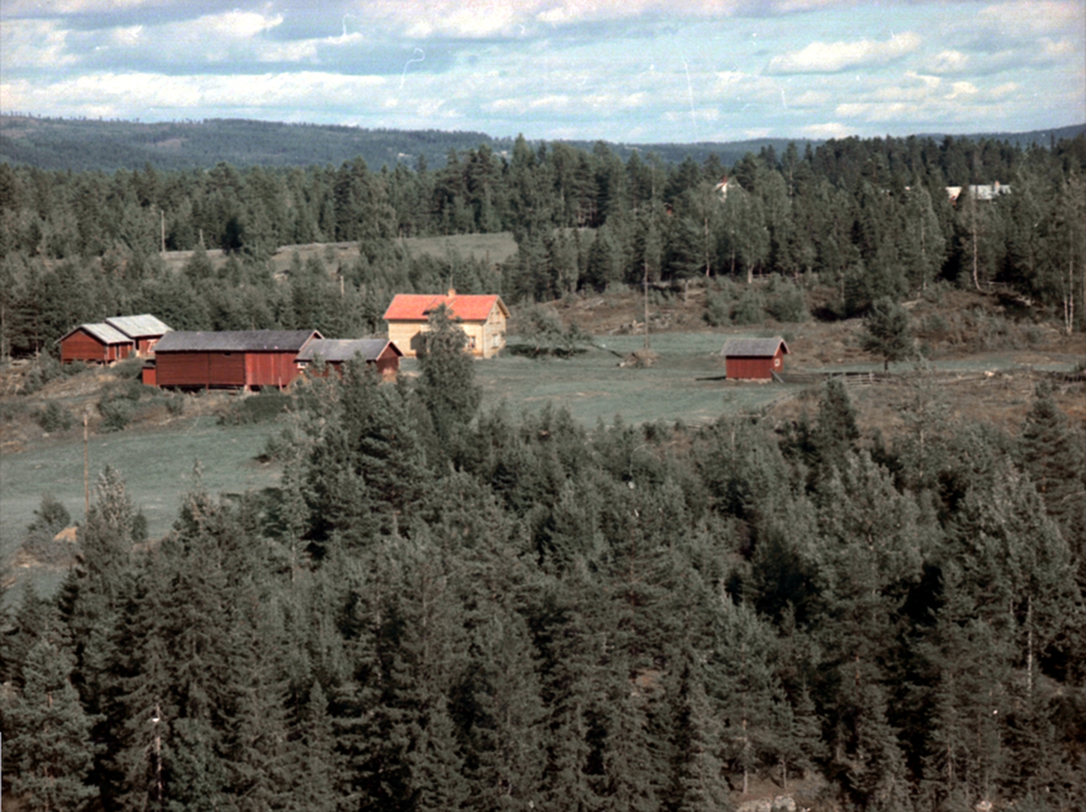 Widerøes Flyveselskap A/S, FLYFOTO KALDSVEEN, KALSVEEN, VALLSET