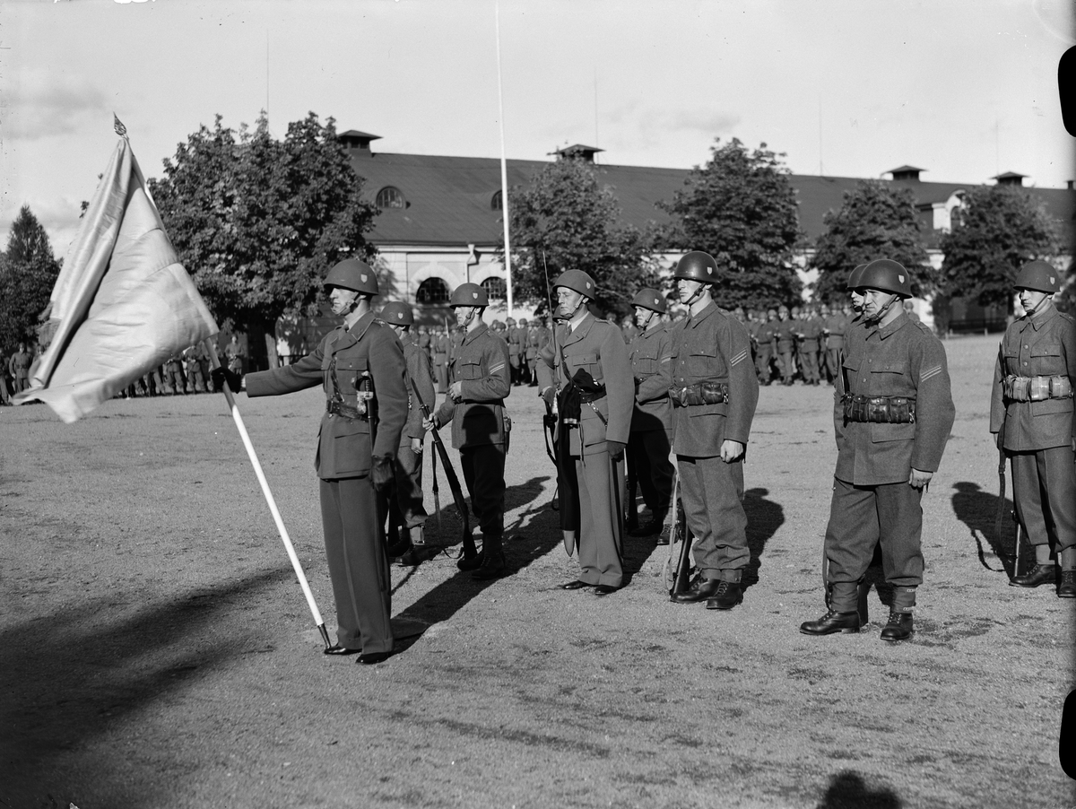 Paul Sandberg, “Swedish sub-commanders dutiful, loyal and valiant soldiers” - a “troop of new pupils,” Army sub-officer school, Dag Hammarskjöld’s road, Uppsala October 1942