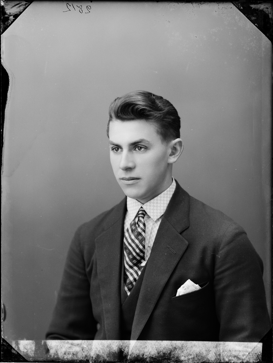 Skötsner-Edhlund, Bertil Wallin från Vattensta, Hökhuvud socken, Uppland 1927