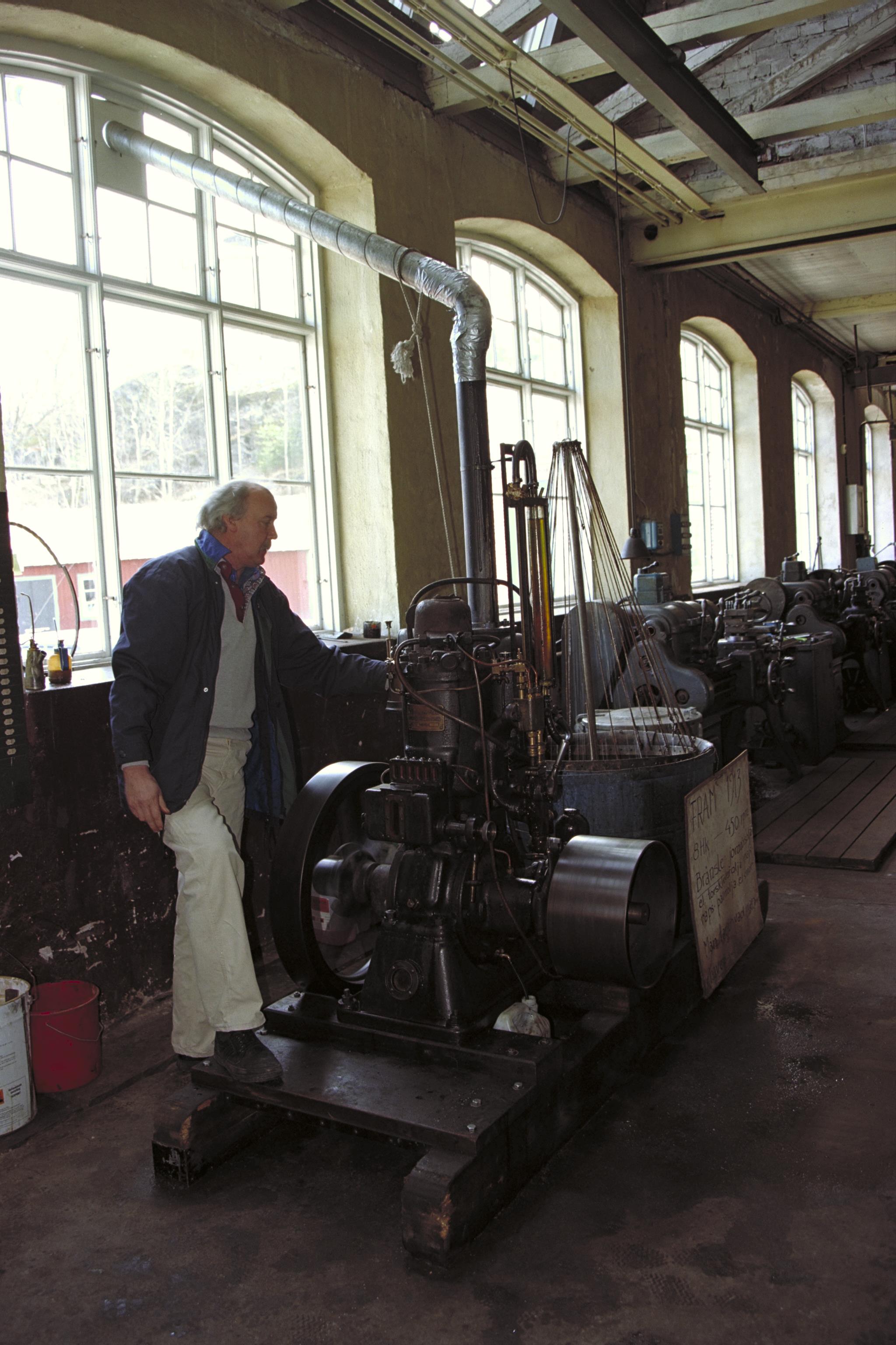 Bengt A Lundberg, Pythagoras motorfabrik