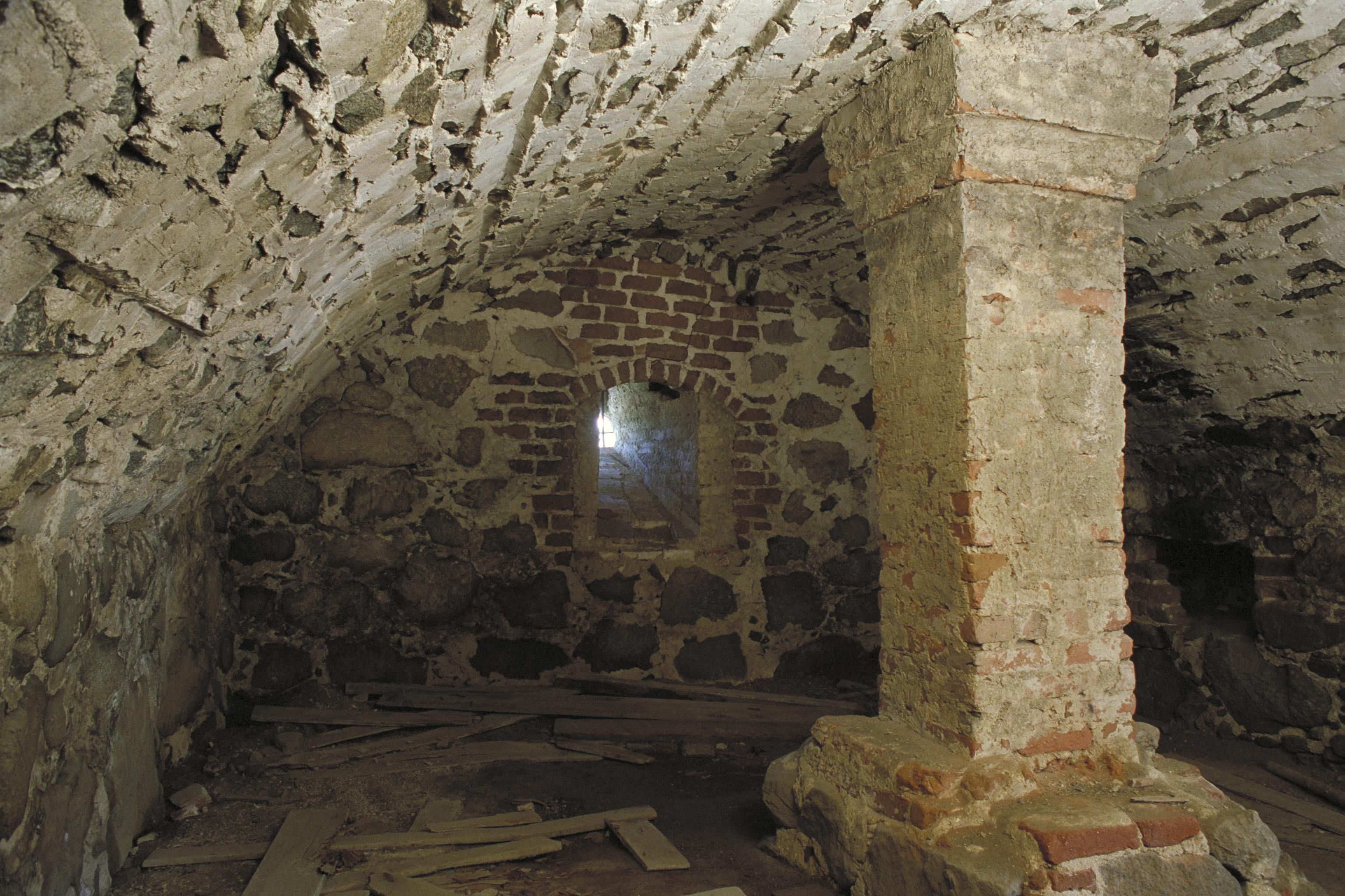 Bengt A Lundberg, Utö hus