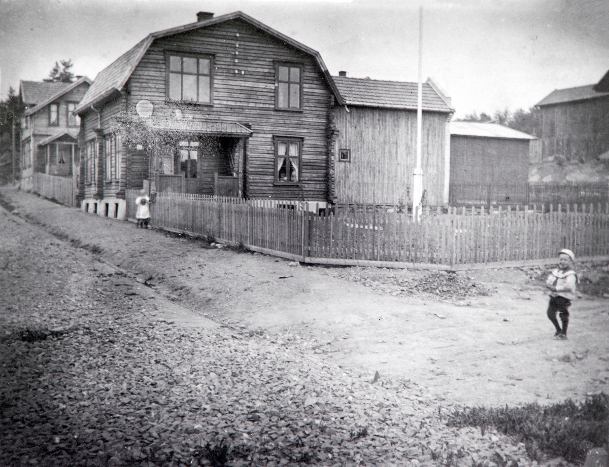 Anno Domkirkeodden, EKSTERIØR ENGGATA 61