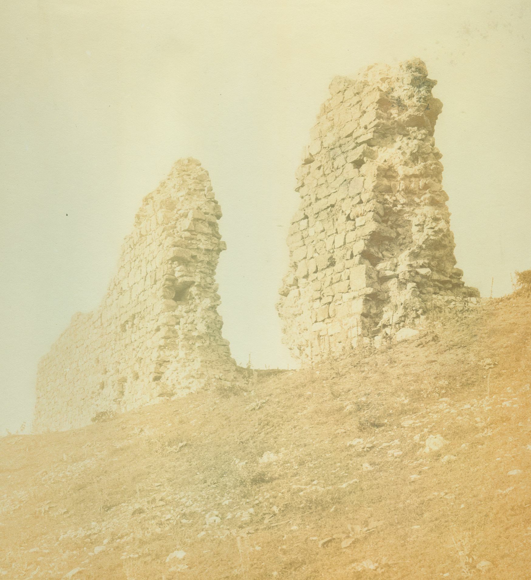 Emil Laszowski (?), Modruš - Kapelica sv. Duha, gotička, ostaci ruševina izvana; spominje se od 1463. godine
