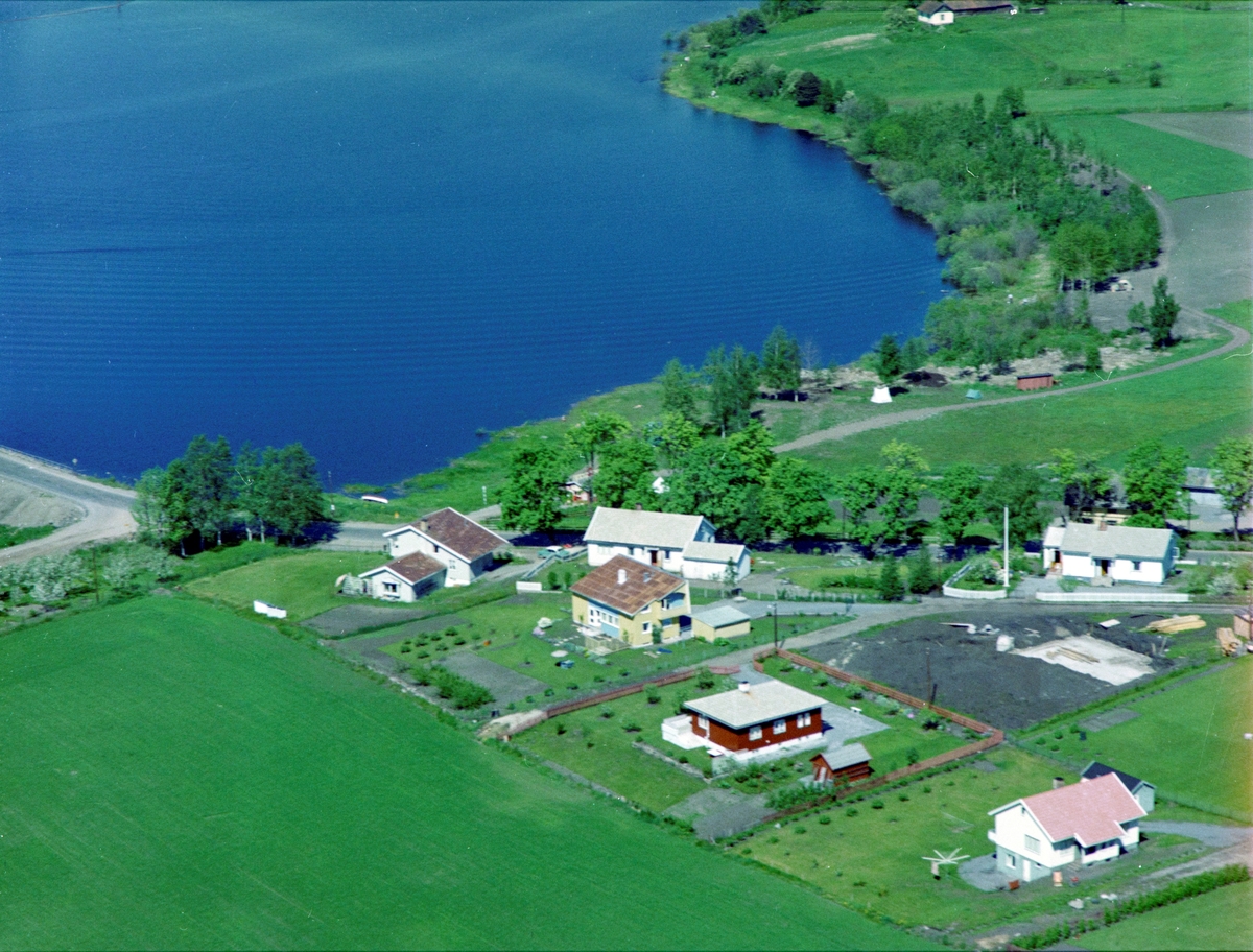 Widerøes Flyveselskap A/S, FLYFOTO BEKKELAGET, RIKSVEG 222, CAMPINGPLASS, NORDVEGEN