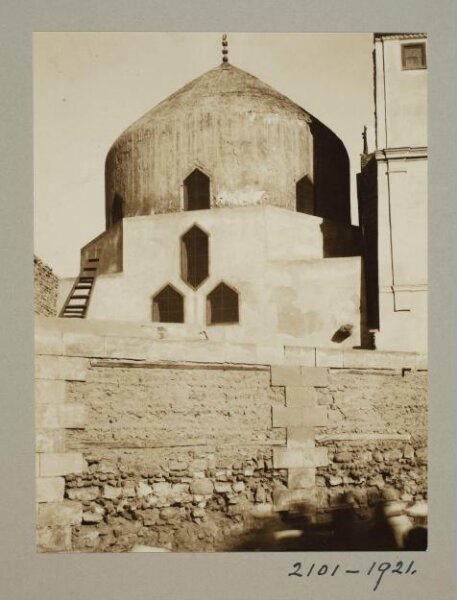 K.A.C. Creswell, Dome of the mausoleum of Shajar al-Durr, Cairo