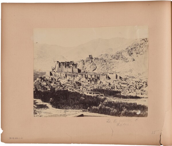 Capt. Melville Clarke, The City of Lè, the Capital of Ladac. General View