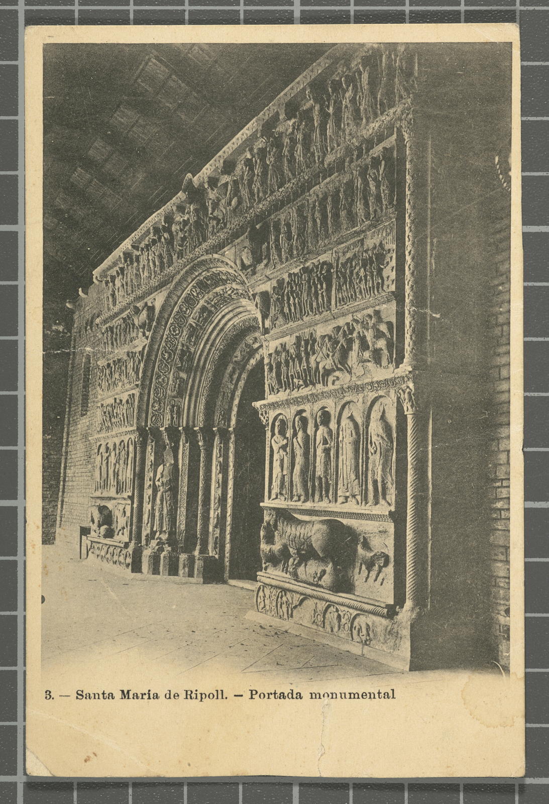Desconegut, 3.- Santa Maria de Ripoll.- Monumental doorway