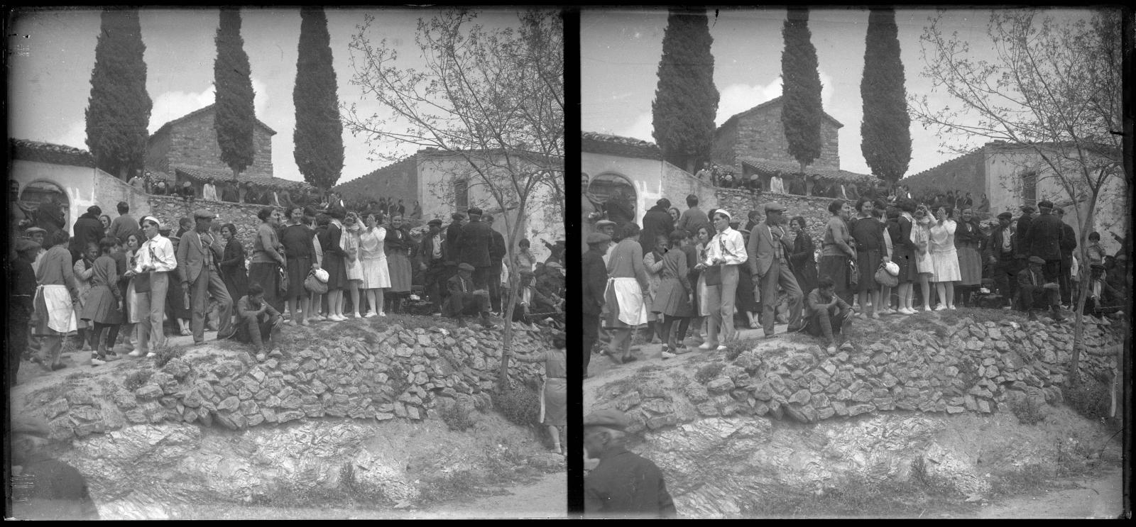 Desconegut, [gathering in Santa Cruz de Olorda]