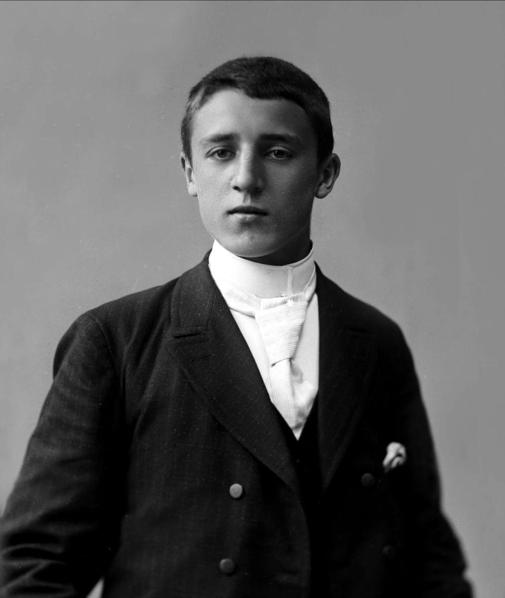 Gustav Borgen, NFB.08137
