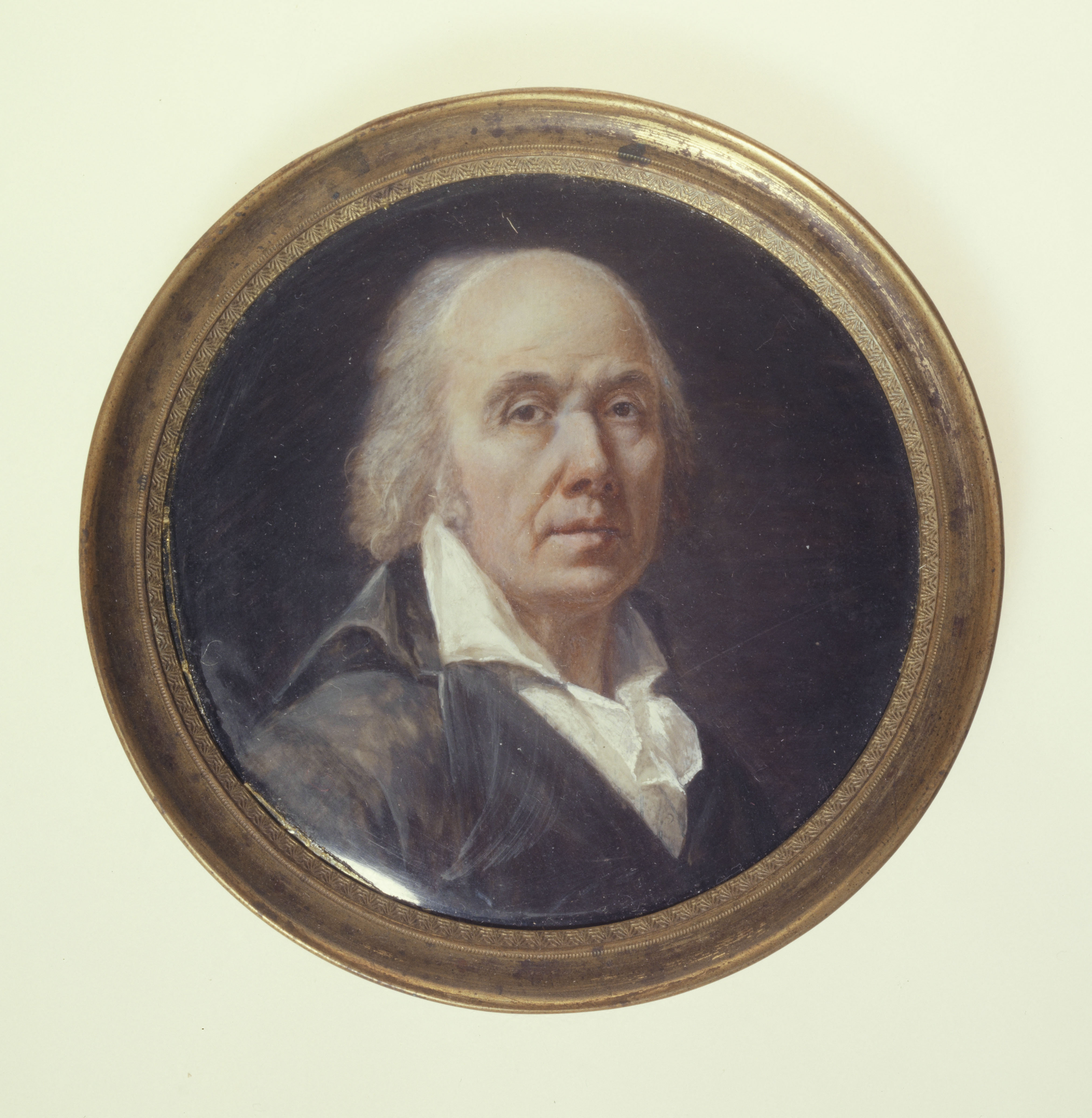 Ecole française, Portrait d'homme à col ouvert