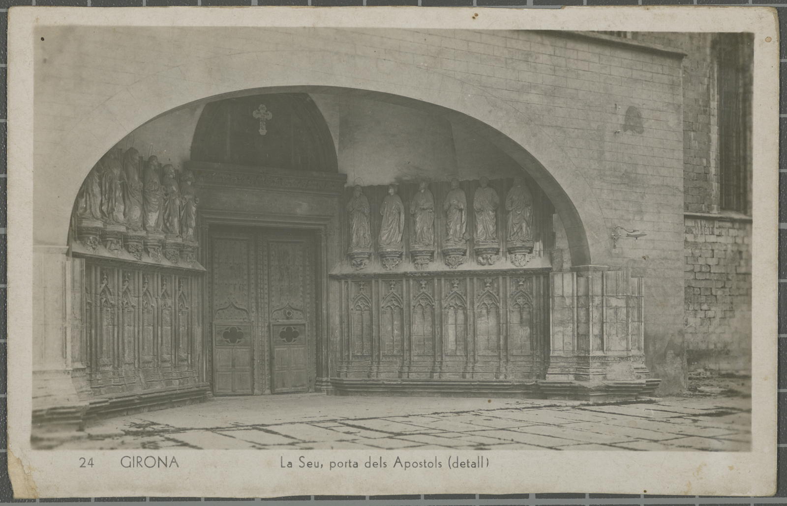 Desconegut, 24 Girona La Seu, Apostles door (detail)