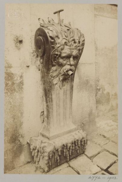 Atget, Jean-Eugène-Auguste, Fountain, Versailles, France