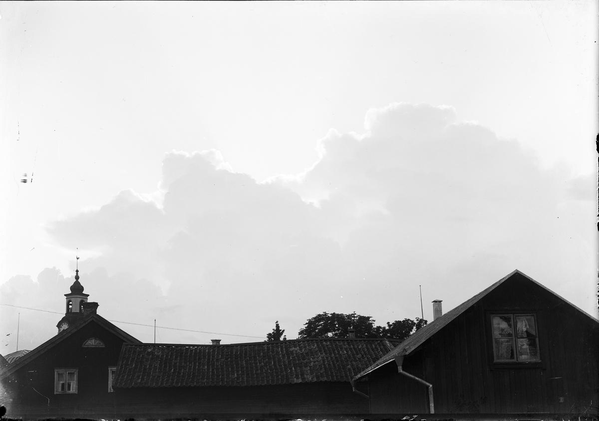 Skötsner-Edhlund, Vy från fotograf Edhlunds hus mot Torget, Östhammar, Uppland