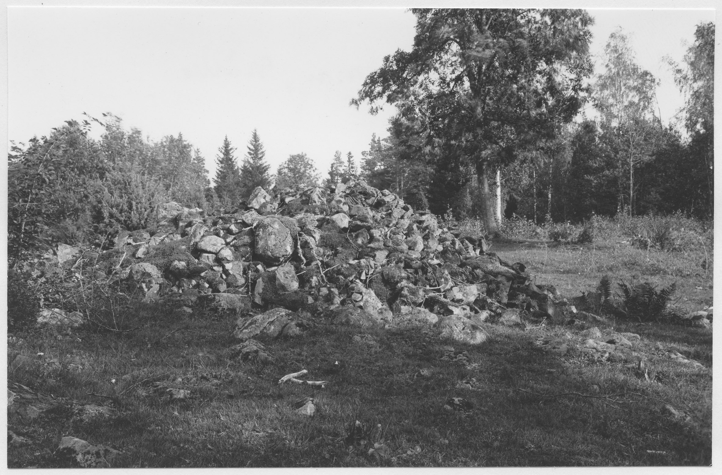 Mårten Sjöbeck, Odensvi, röse