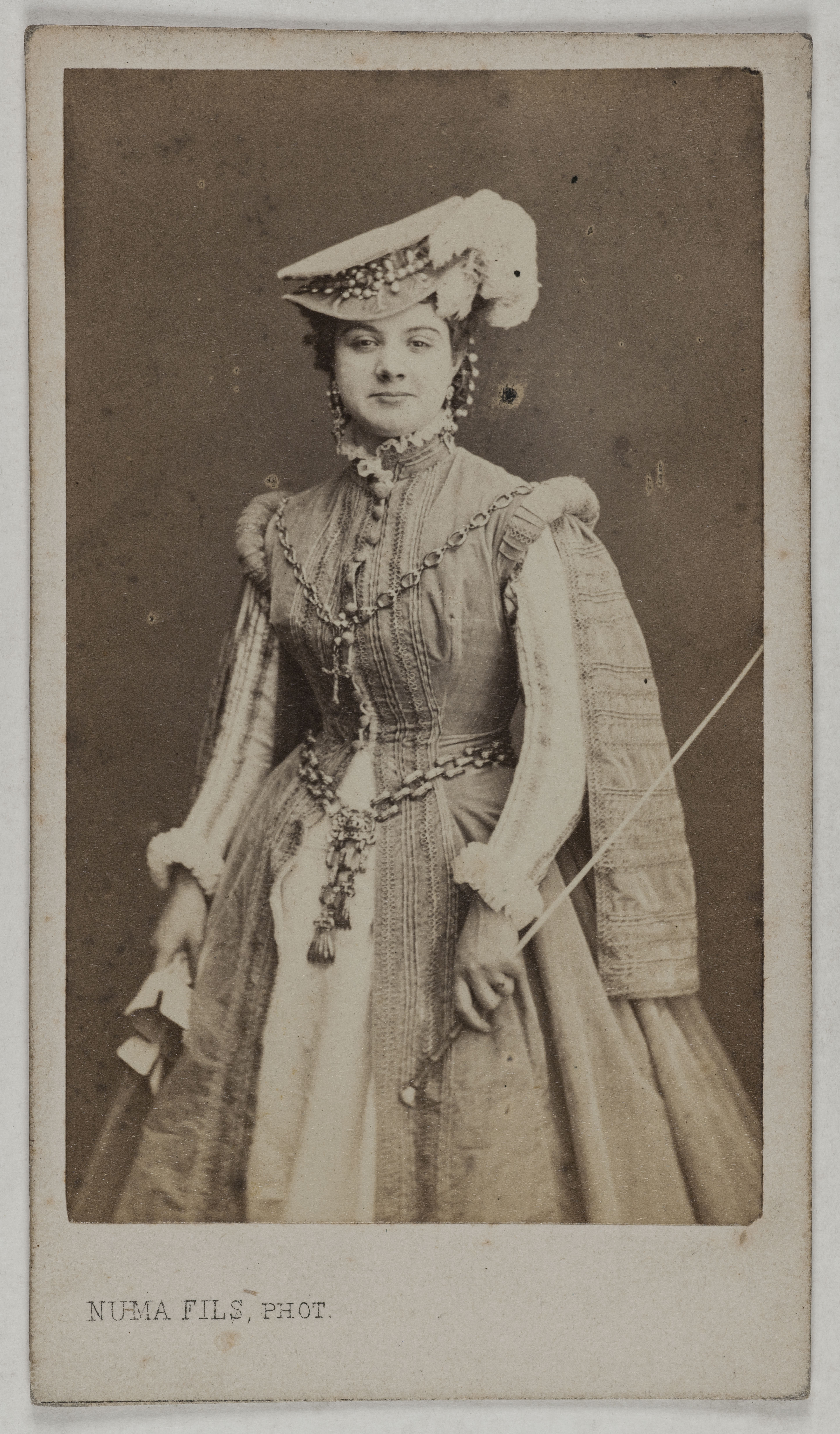 Numa Fils, Portrait de Desclauzas Marie, (née Malvina Ernestine Armand), (1840-1912), (actrice)