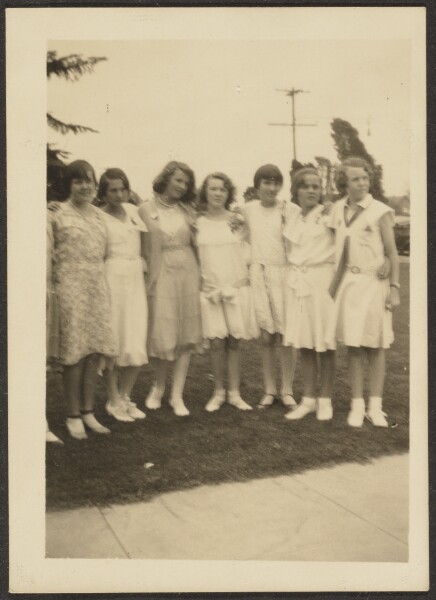 Louis Fleckenstein, [Girls]