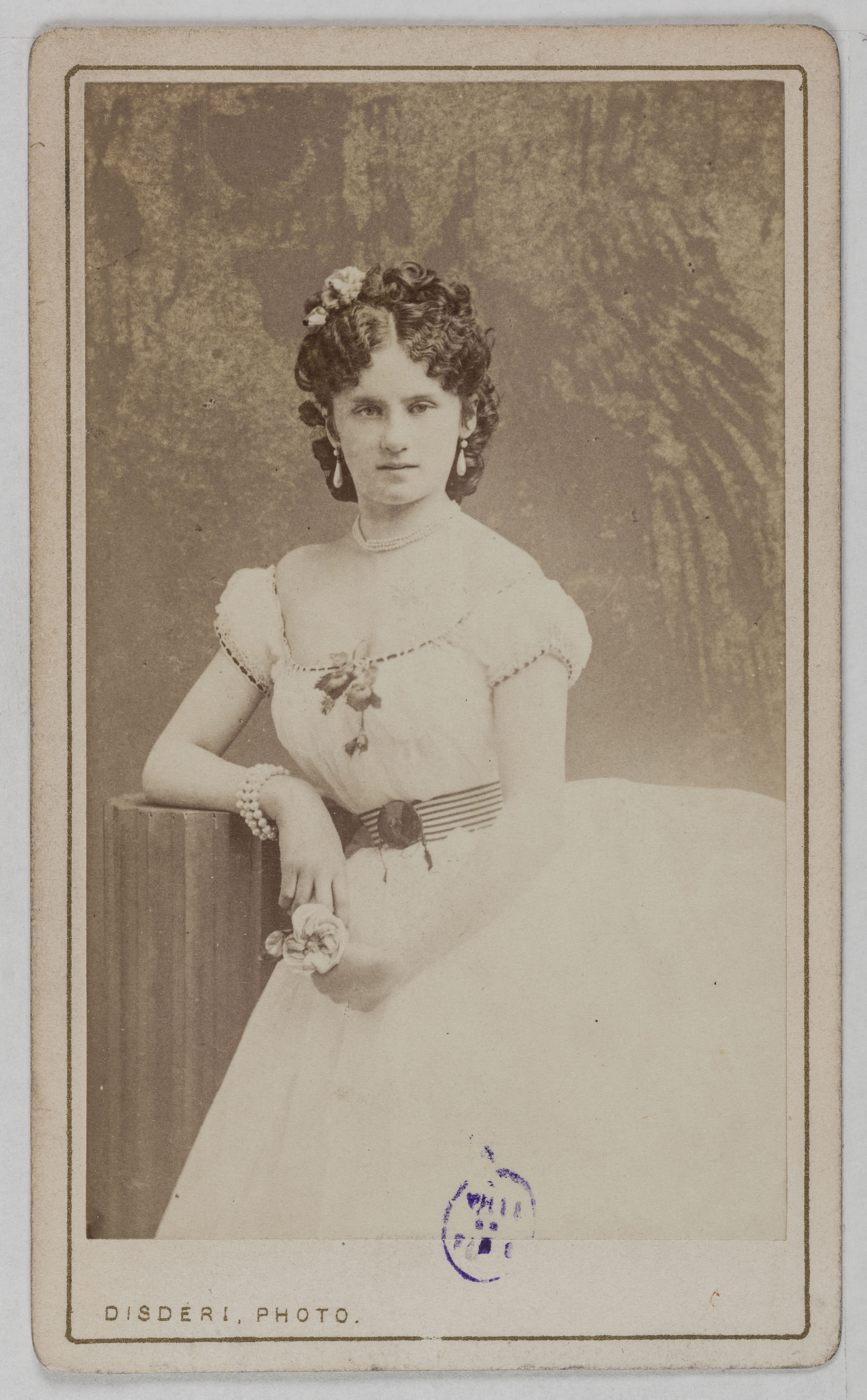 André-Adolphe-Eugène Disdéri, Portrait de Jaworska (danseuse au théâtre de la Gaîté)