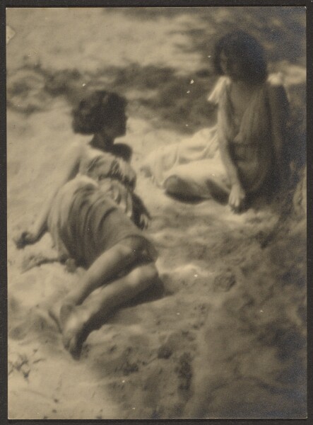 Louis Fleckenstein, [Dancers in Garden, Resting]