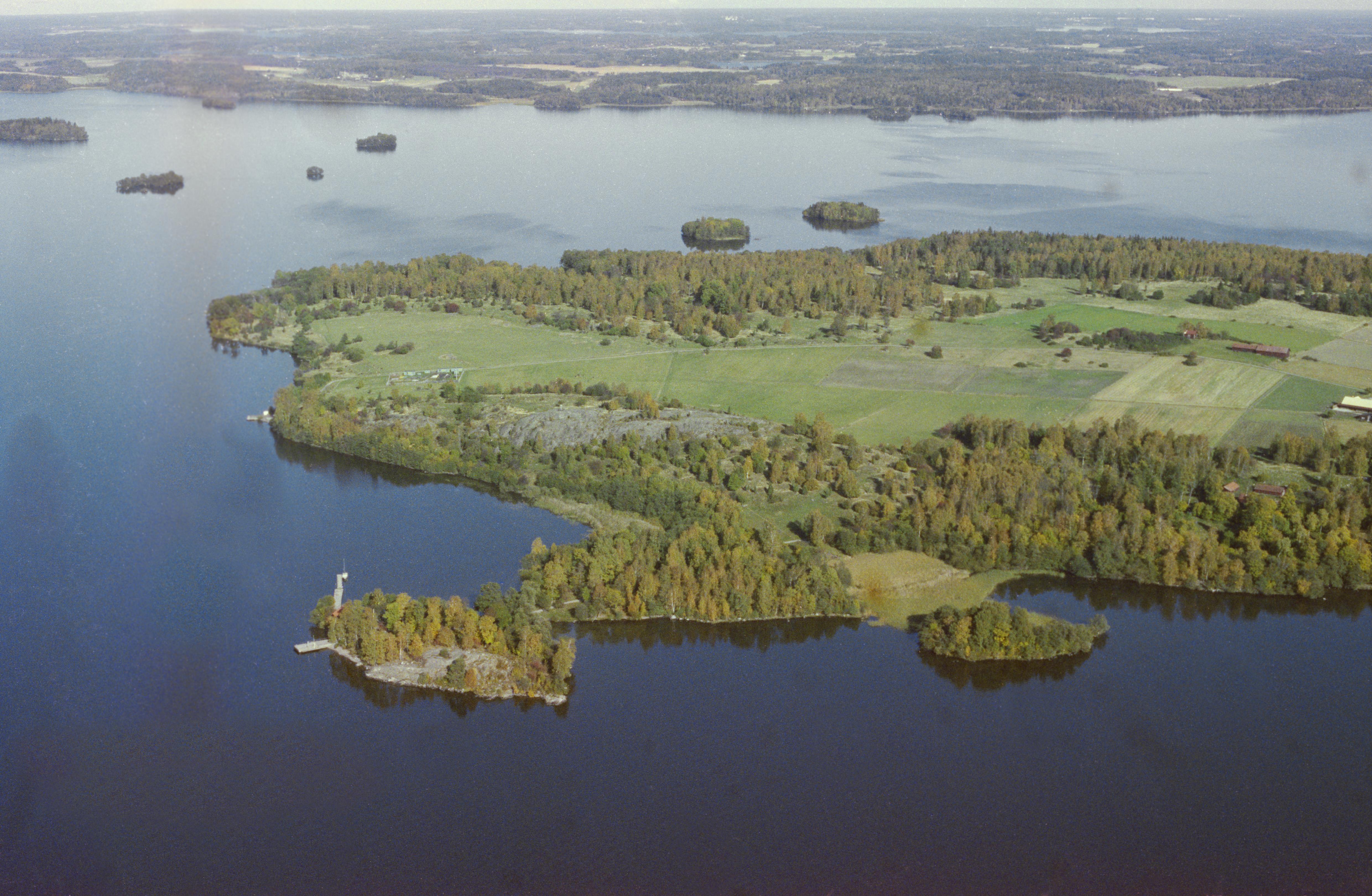 Jan Norrman, Adelsö 118:1