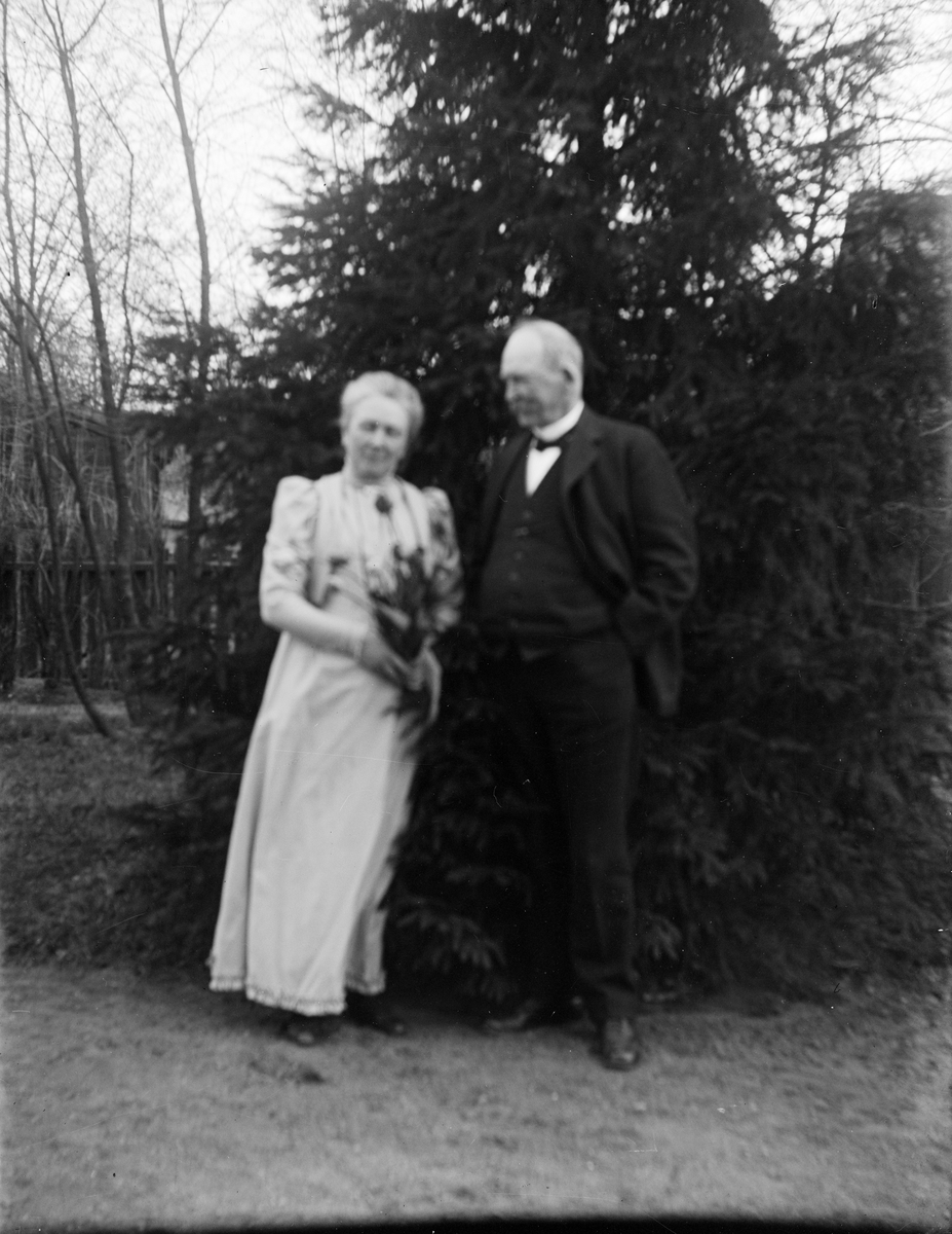 Carl Liljefors, Elin and Calle Liljefors, SvartEsEden 35, the neighbourhood Edda, SvartEen, Uppsala