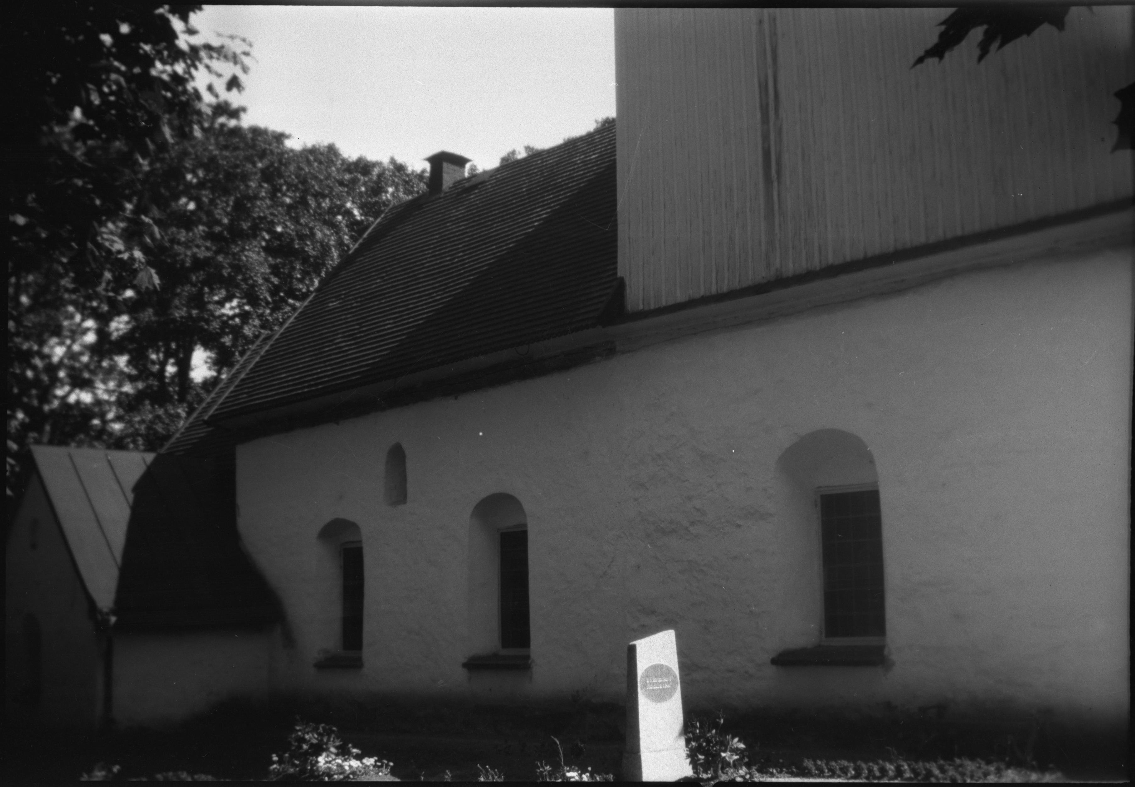 Berit Wallenberg, Väversunda kyrka