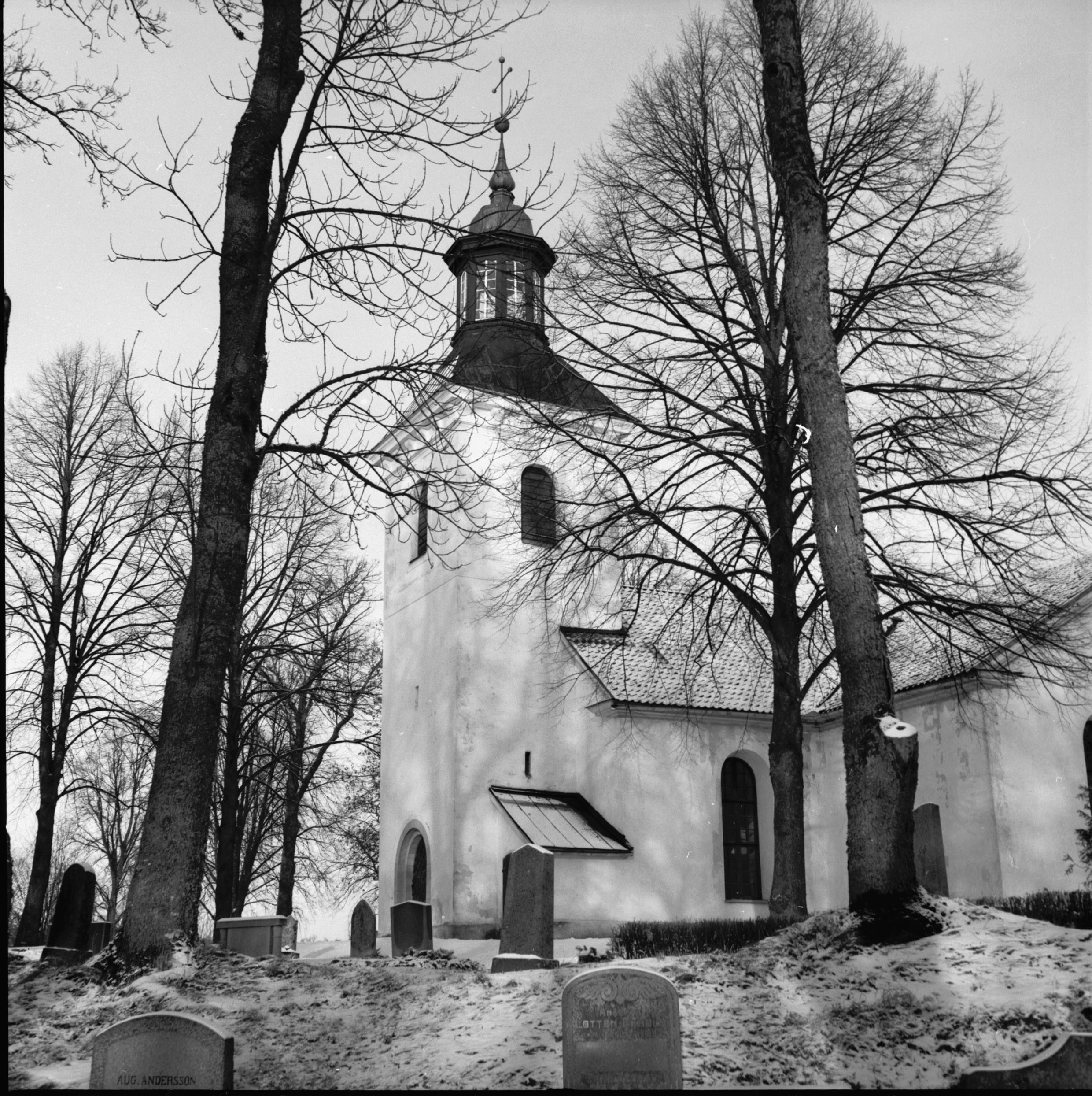 Åke Nisbeth, Julita kyrka