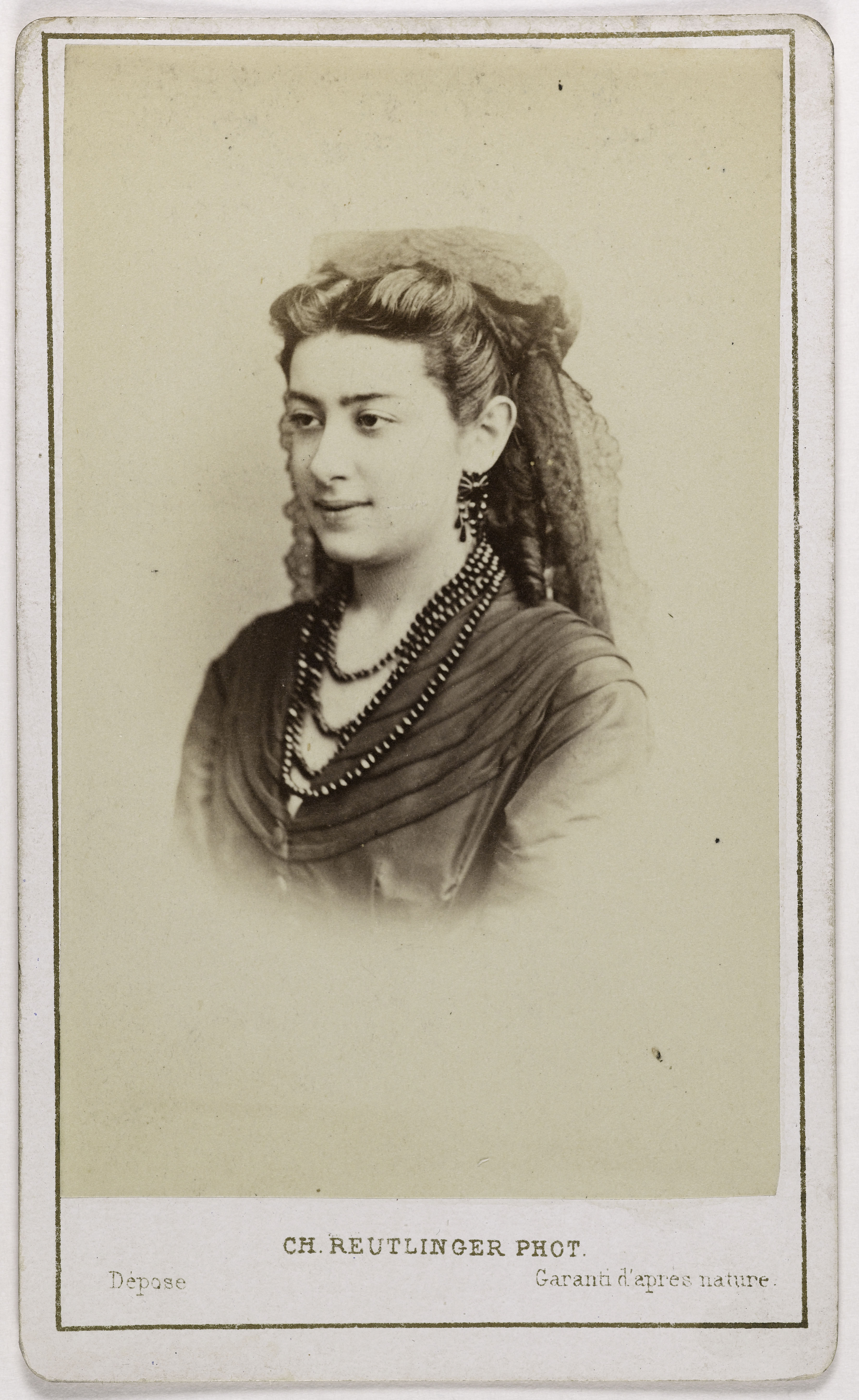 Charles Reutlinger, Portrait de Marie Bloch (actrice au théâtre de la porte Saint-Martin et du Gymnase)