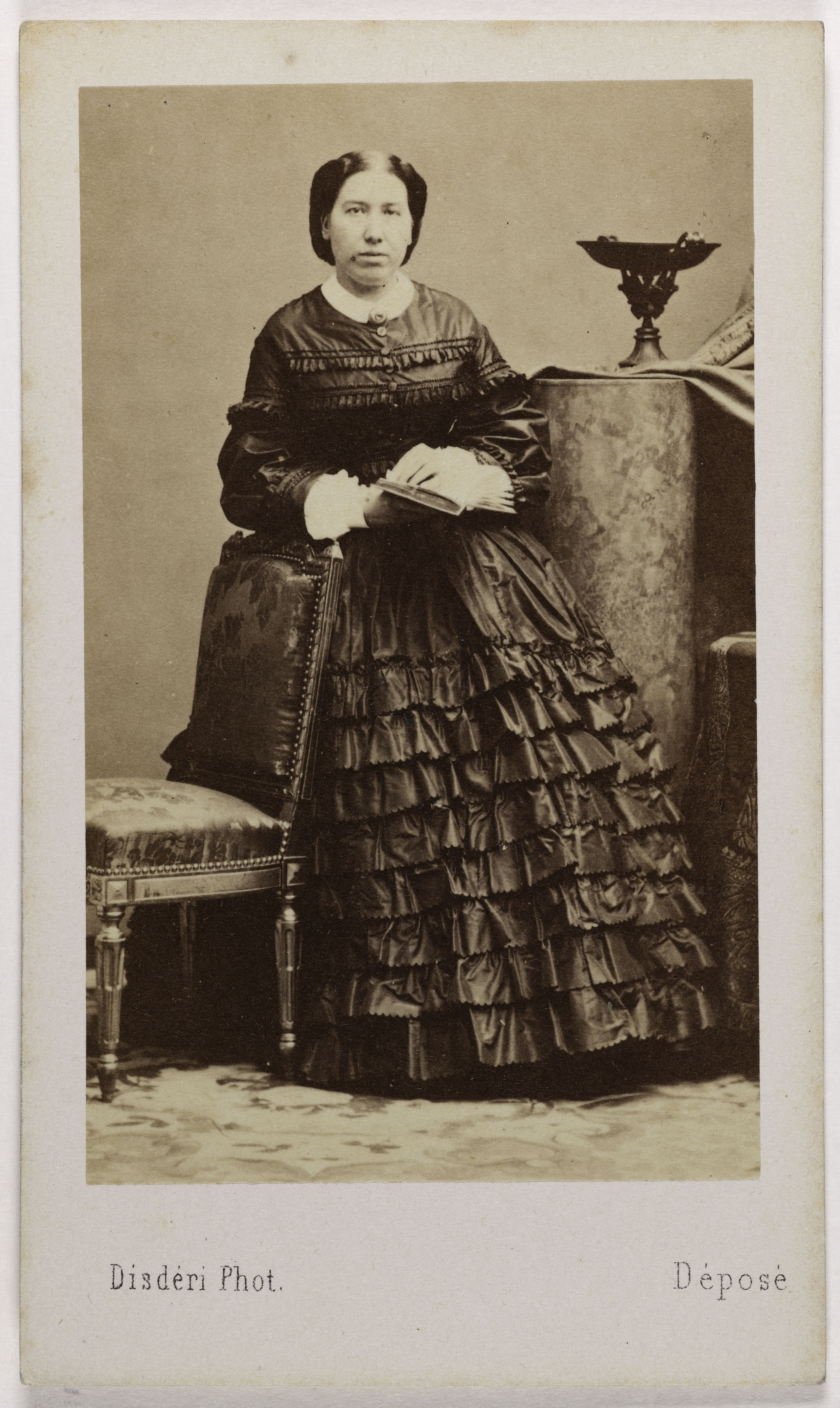 André-Adolphe-Eugène Disdéri, Portrait de la Princesse Antoine Bonaparte (née Caroline Cardinale) (1823-1879), (femme du Prince Antoine)
