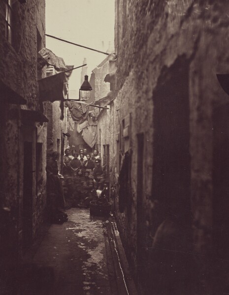 Thomas Annan, Close, No. 118 High Street.