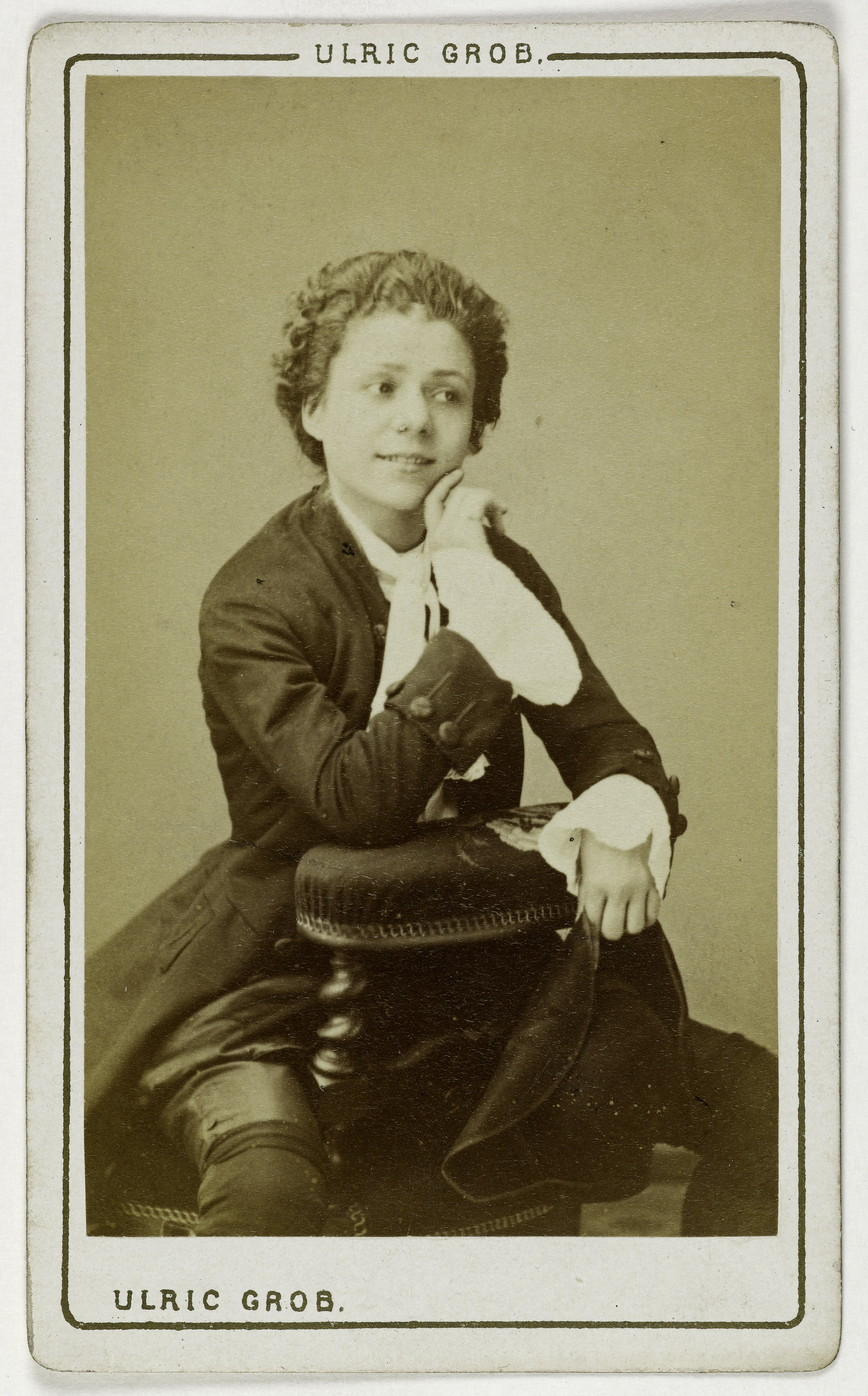Ulric Grob, Portrait de Mme Grivot, (née Marie Laurent), (1843-1890), (actrice)