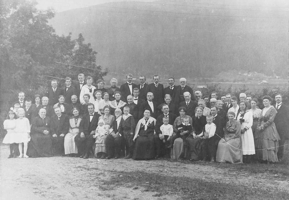 Henrik Augustinsson Stinessen, Gullbryllupsfeiring