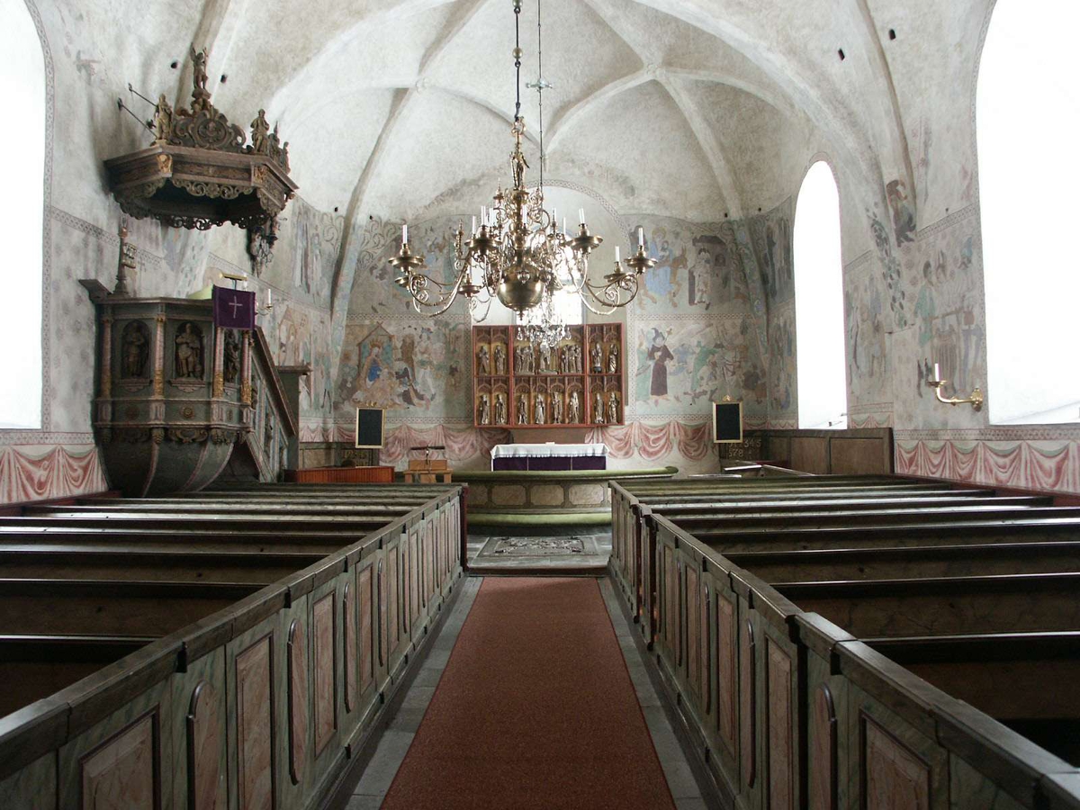Johan Dellbeck, Interiör i Husby-Sjutolfts kyrka, Uppland 2004