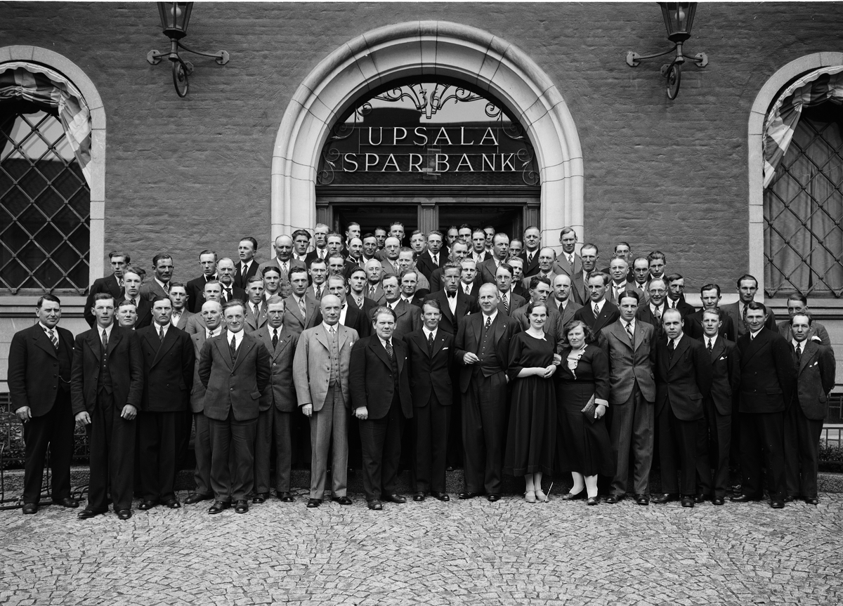 Paul Sandberg, Group retreat - probable staff at Upsala Sparbank, Kungsgatan, Uppsala 1935