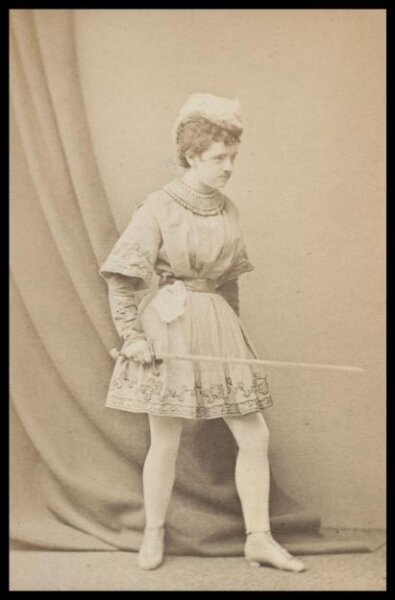 London Stereoscopic and Photographic Company, Guy Little Theatrical Photograph