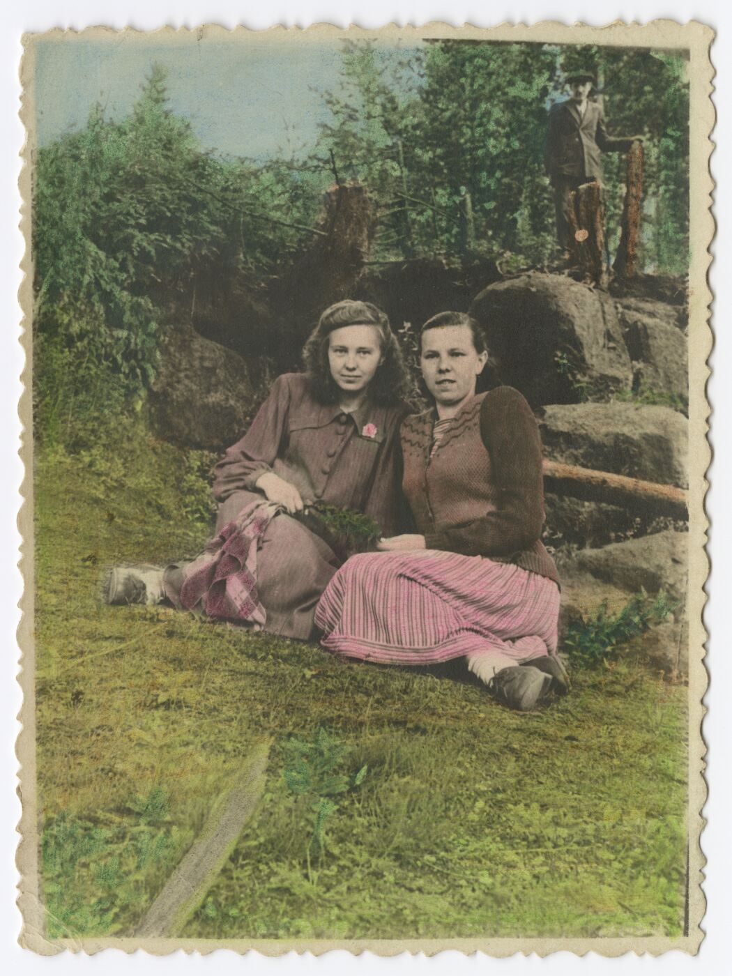 Nežinomas autorius, Aldona Petrauskaitė ir Albina Lukytė
