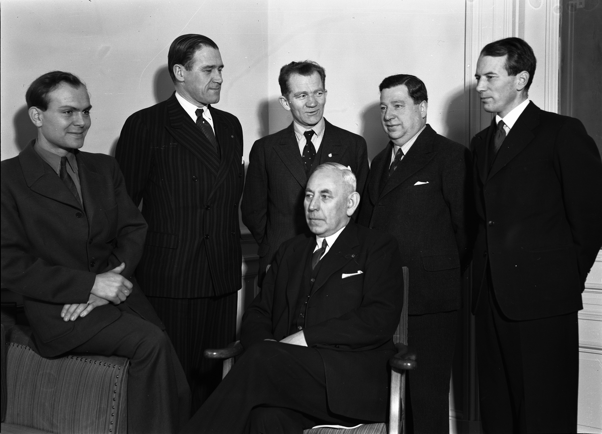 Paul Sandberg, The lecturers at the House Society’s Information Day - agronomist C G von Hofsten, professor Hugo Osvald, professor G Torstensson, manager Gottfrid Carlsson, pet consultant S Lindén and agricultural consultant Göran Knutsson, sal X, University House