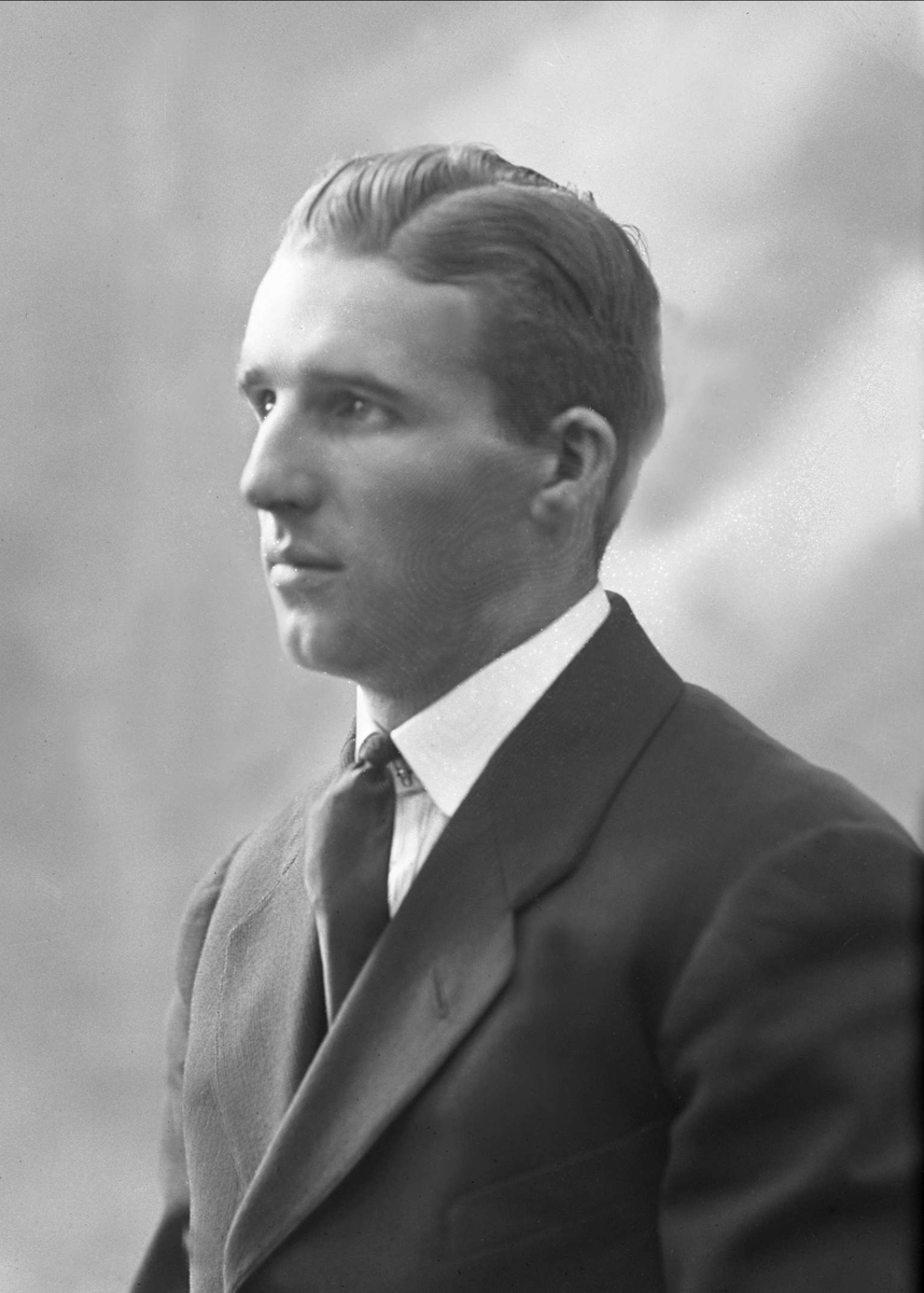 Gustav Borgen, NFB.37261