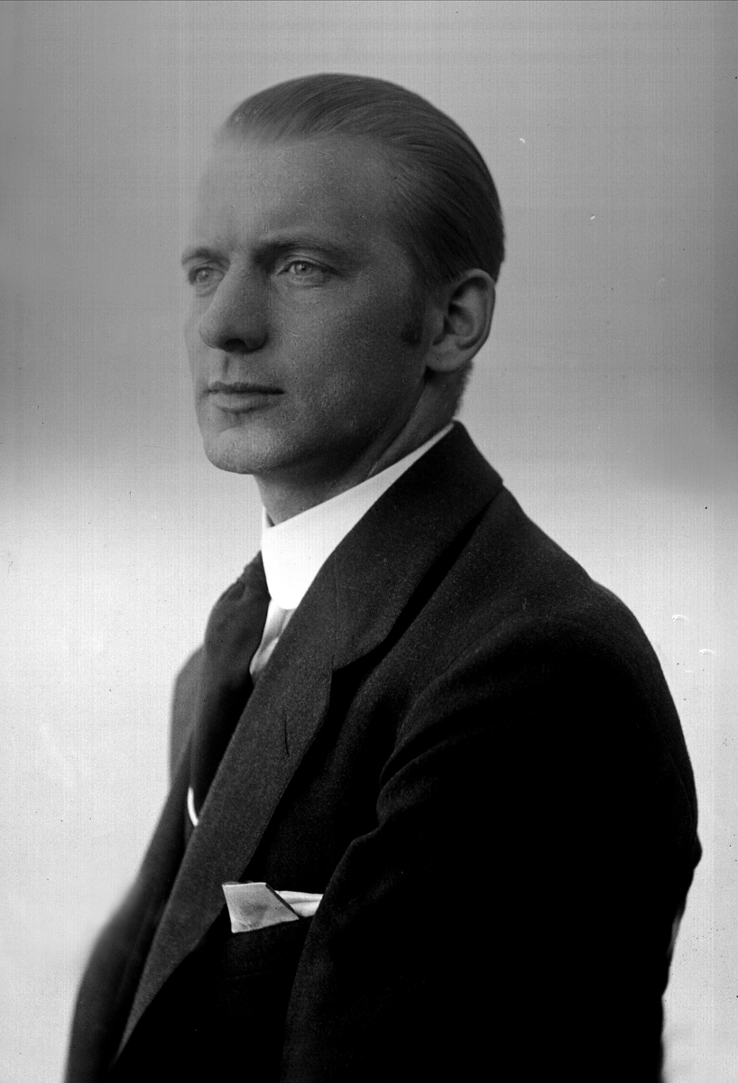 Gustav Borgen, NFB.00925