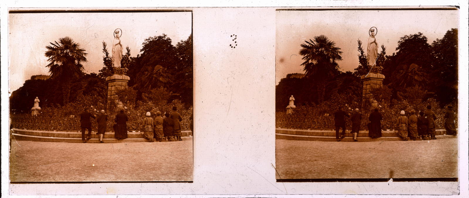 Desconegut, [Lourdes]