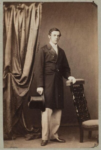 Unknown, Carte-de-visite photographs (480). Four photographs  are dry-mounted to each sheet (120).