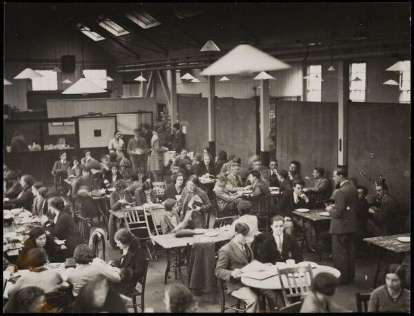 Hoppé, Emil Otto, Dining Room, Common Room, Royal College of Art