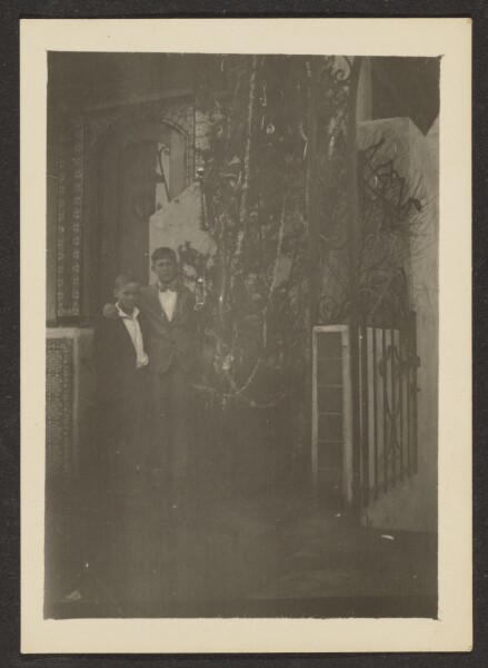 Louis Fleckenstein, [Two Boys before Fleckenstein's Long Beach Studio]